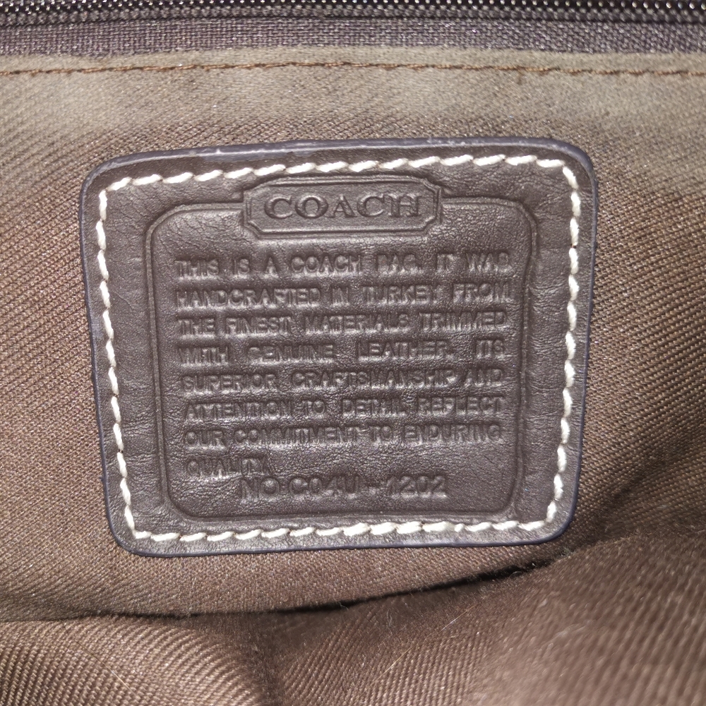 Coach - Picture 6 of 6